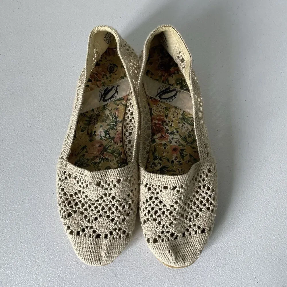 Pier Ten Vintage Cottagecore Knit Crochet Flats Slip-On Shoes Beige Women's 8.5